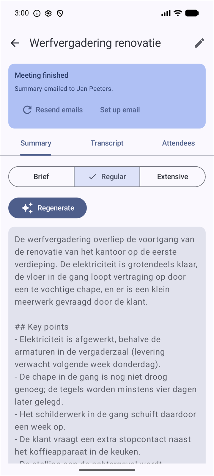 Detailscherm van een afgewerkte vergadering met statuskaart en de automatisch gegenereerde samenvatting in het Nederlands